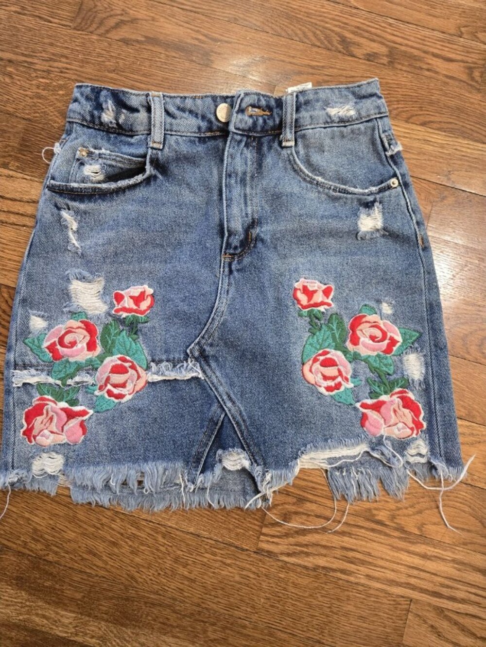Zara Trafaluc Mini Jean Skirt Women's Size XS Embroidered Distressed Denim